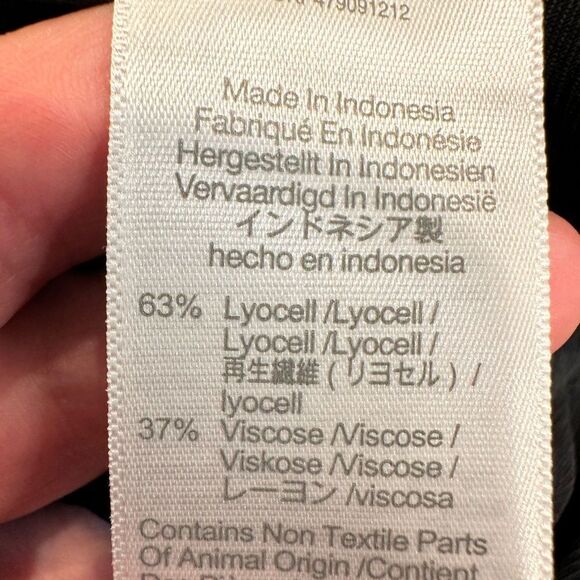 Madewell v-neck button front shirt black - Picture 6 of 6